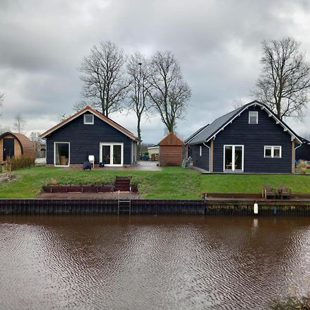 Waterhuis Friesland Oudwoude Exterior foto